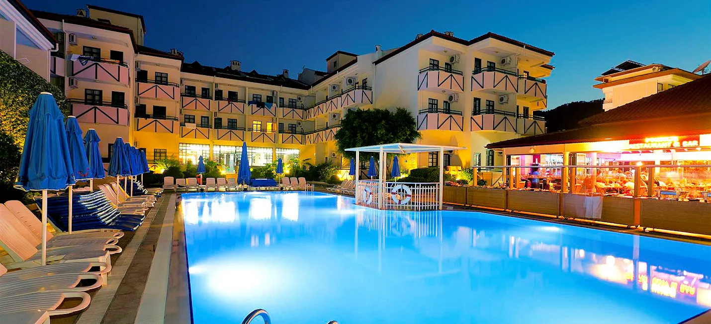 Olympia Maxi Hotel